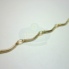 Gold Small Curved Bar Chain