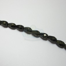 7x10mm Faceted Drop Jet with Olive Picasso